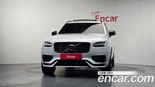 Volvo XC90 2021 — photo 3