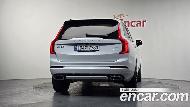 Volvo XC90 2021 — photo 4