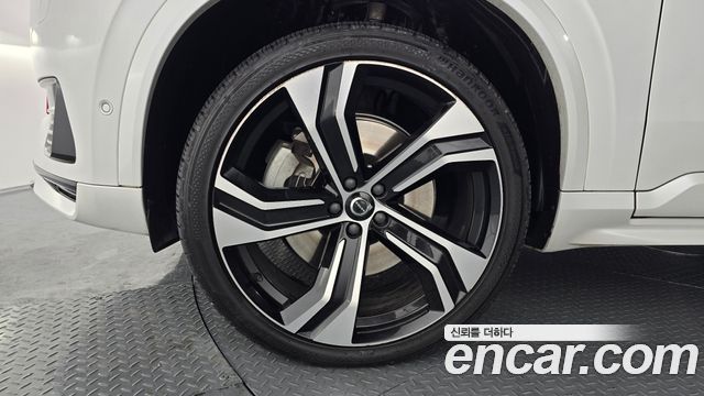 Volvo XC90 2021 — photo 5