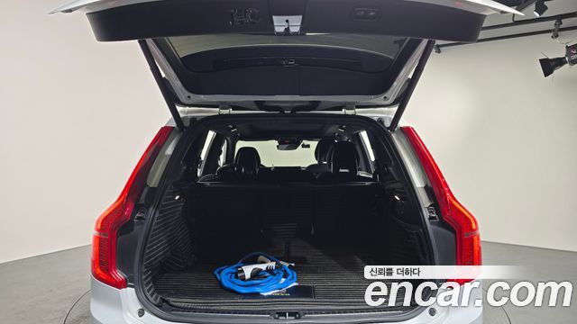 Volvo XC90 2021 — photo 20