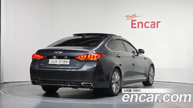 Genesis G80 2017 — photo 2