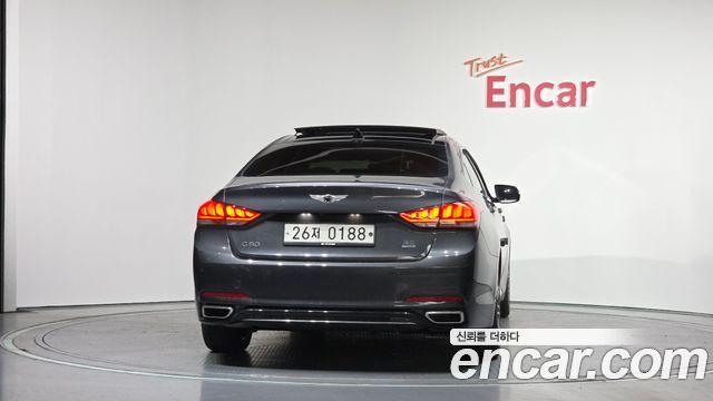 Genesis G80 2017 — photo 4