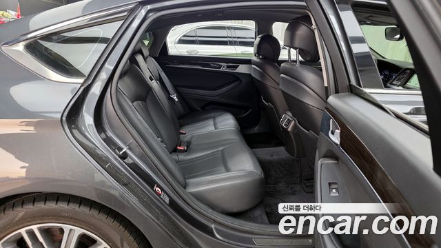 Genesis G80 2017 — photo 12