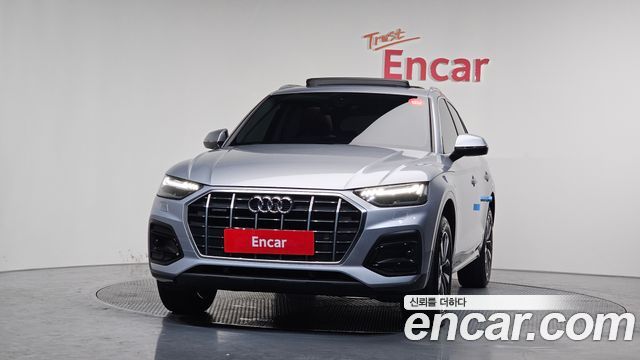 Audi Q5 2022 — photo 3