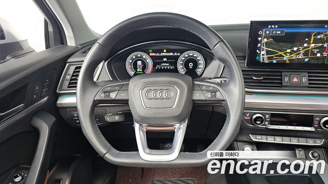 Audi Q5 2022 — photo 13