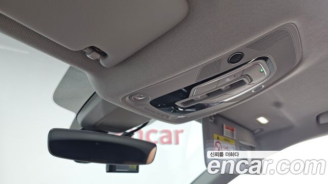 Audi Q5 2022 — photo 17
