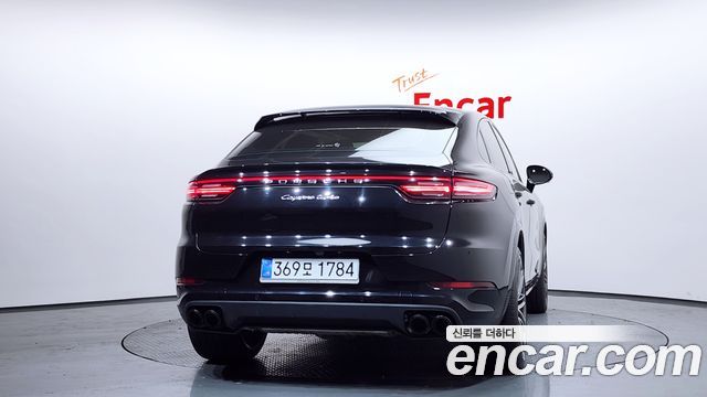 Porsche Cayenne 2020 — photo 4