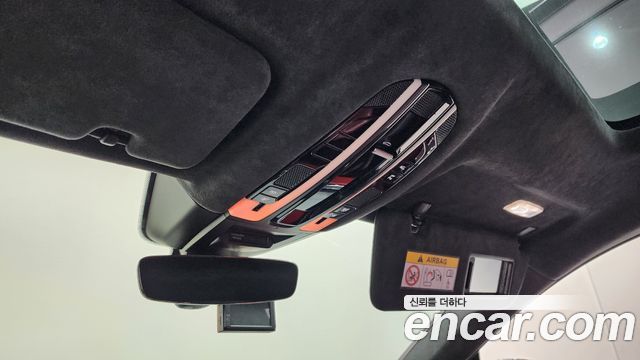 Porsche Cayenne 2020 — photo 17