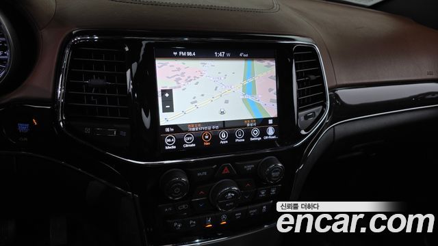 Jeep Cherokee 2021 — photo 14