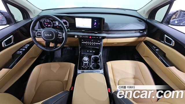 Kia Canival 2022 — photo 7