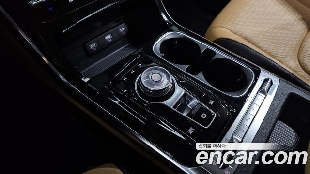 Kia Canival 2022 — photo 9