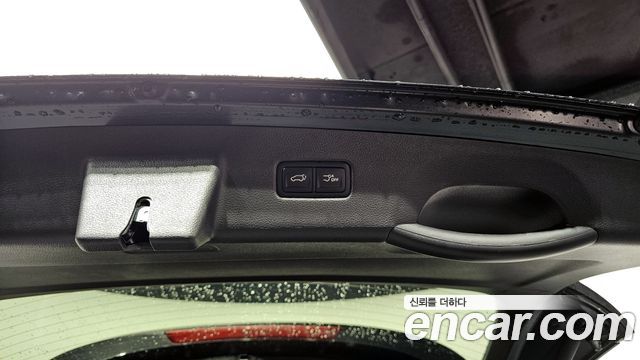 Kia Canival 2022 — photo 20