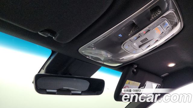 Genesis GV70 2021 — photo 19