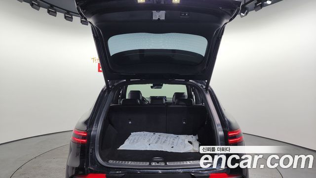 Genesis GV70 2021 — photo 20