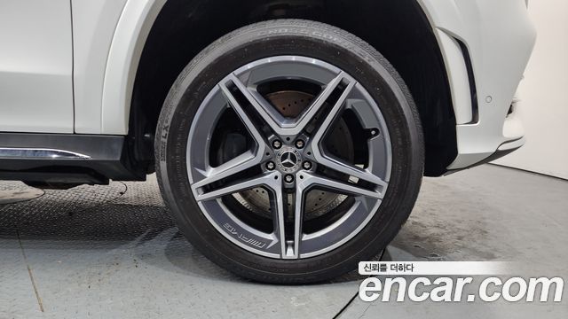 Mercedes-Benz GLS-Class 2021 — photo 5