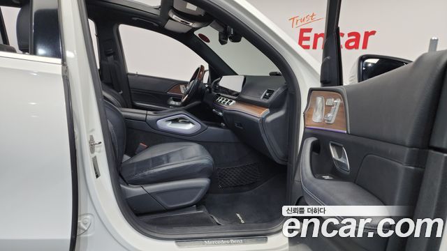 Mercedes-Benz GLS-Class 2021 — photo 11