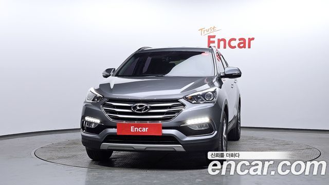 Hyundai Santafe 2016 — photo 3