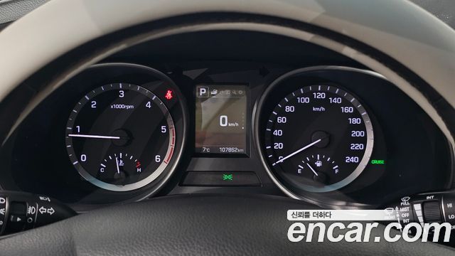 Hyundai Santafe 2016 — photo 8