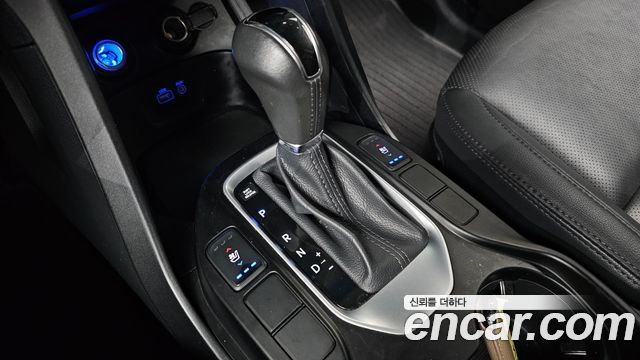 Hyundai Santafe 2016 — photo 9