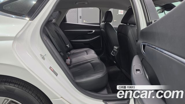 Hyundai Sonata 2020 — photo 12