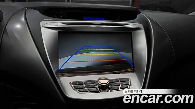 Hyundai AVANTE 2012 — photo 15