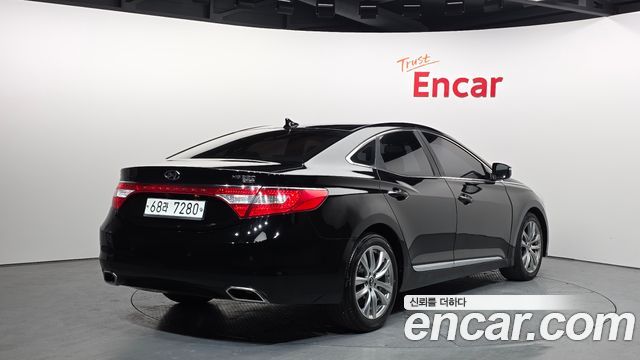 Hyundai Grandeur 2015 — photo 2