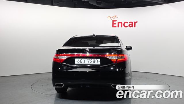 Hyundai Grandeur 2015 — photo 4
