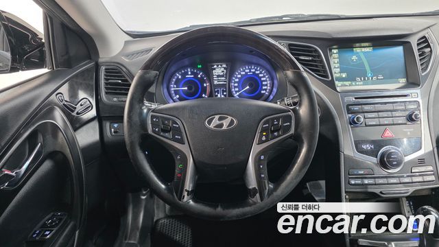 Hyundai Grandeur 2015 — photo 14