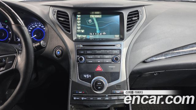 Hyundai Grandeur 2015 — photo 15