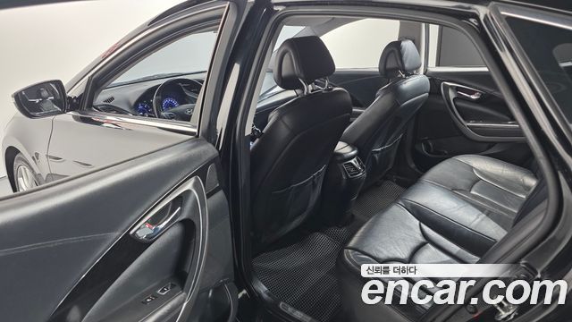 Hyundai Grandeur 2015 — photo 17