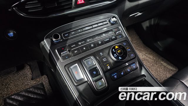 Hyundai Santafe 2021 — photo 9