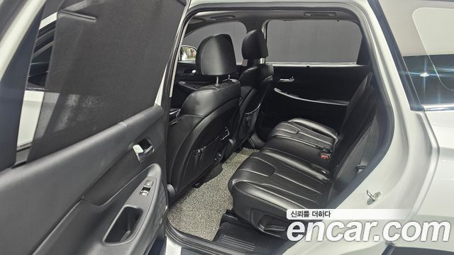Hyundai Santafe 2021 — photo 12
