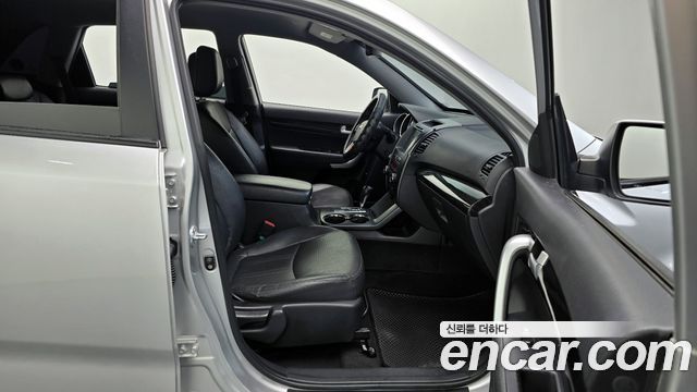 Kia Sorento 2012 — photo 10