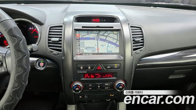 Kia Sorento 2012 — photo 16