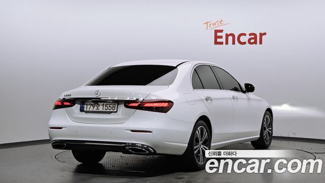Mercedes-Benz E-Class 2021 — photo 2