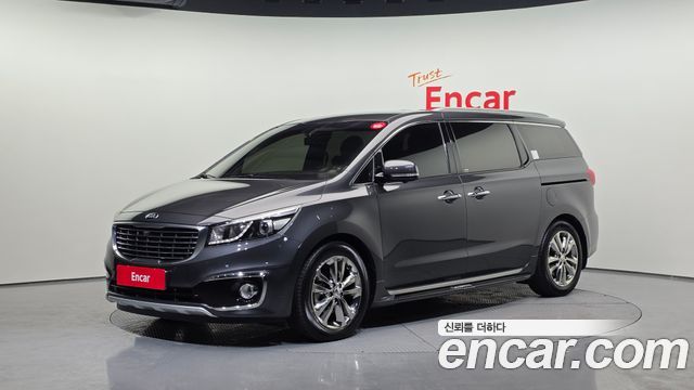 Kia Canival 2016 — photo 1