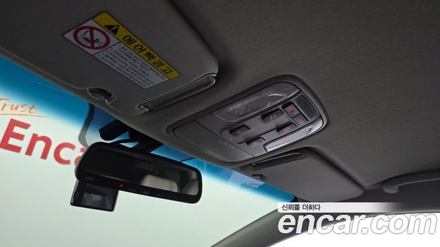Kia Canival 2016 — photo 19