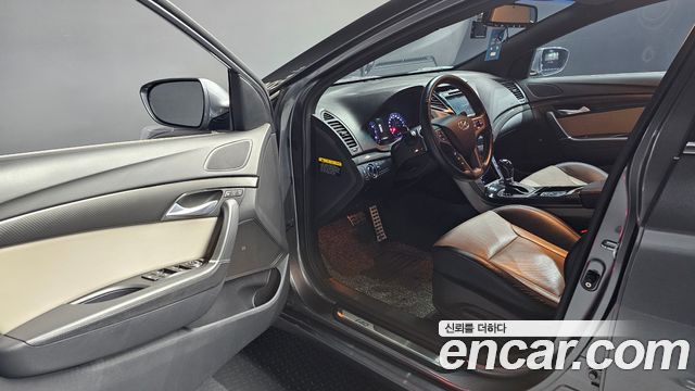 Hyundai i40 2016 — photo 11