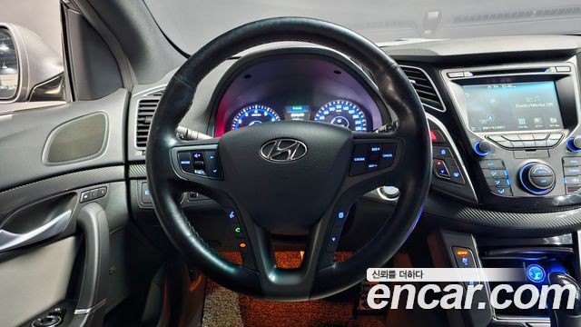Hyundai i40 2016 — photo 13