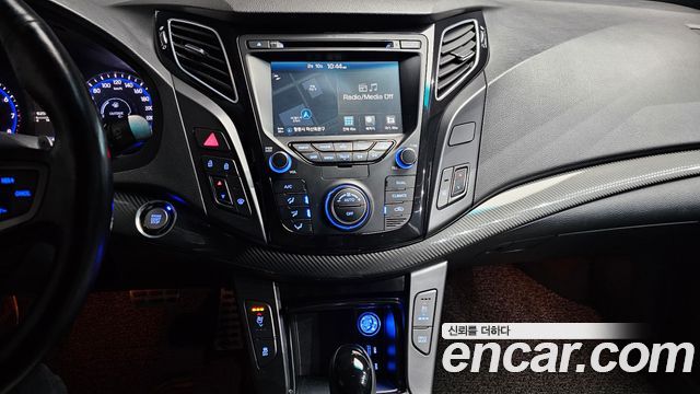 Hyundai i40 2016 — photo 14