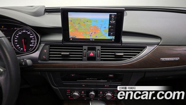 Audi A6 2015 — photo 15