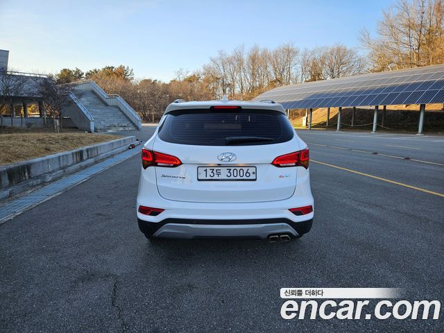 Hyundai Santafe 2016 — photo 10