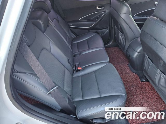 Hyundai Santafe 2016 — photo 15