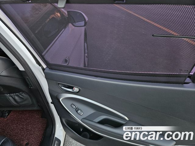 Hyundai Santafe 2016 — photo 16