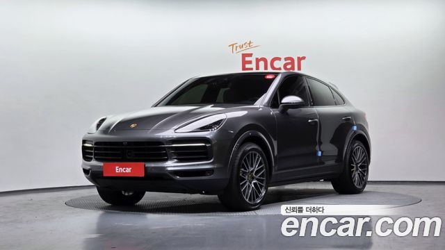 Porsche Cayenne 2022 — photo 1