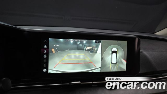 Kia Canival 2021 — photo 15