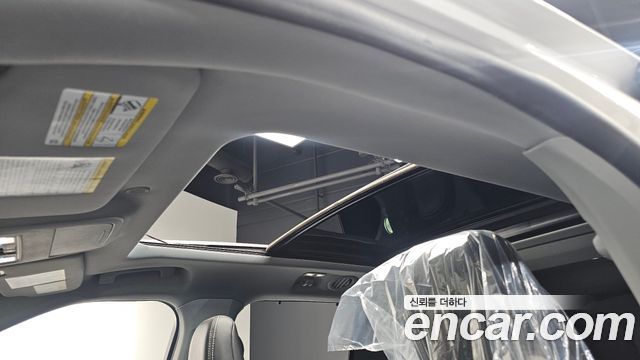 Ford Explorer 2021 — photo 19