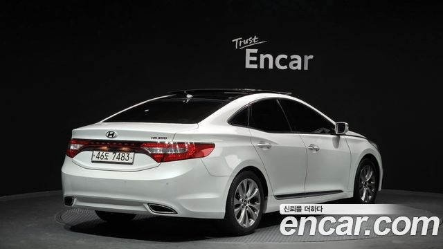 Hyundai Grandeur 2011 — photo 2