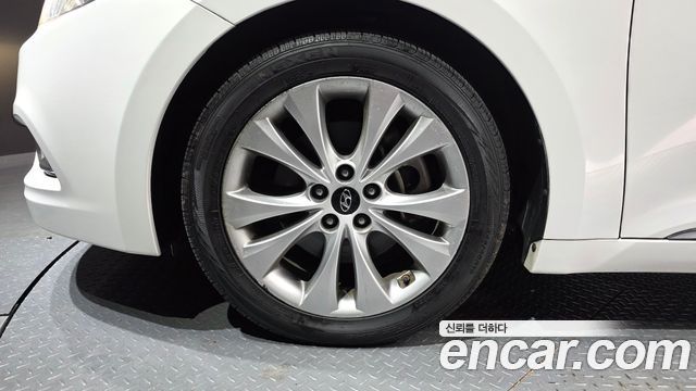 Hyundai Grandeur 2011 — photo 5