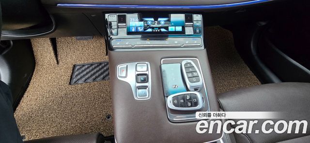 Hyundai Grandeur 2022 — photo 11